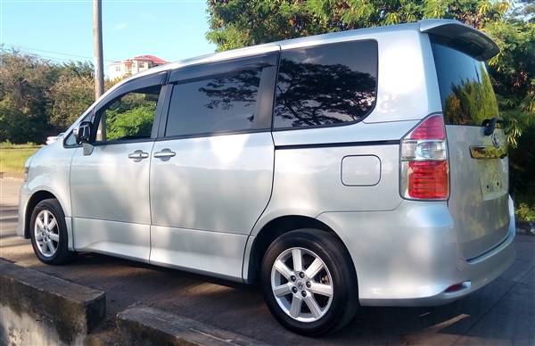 Toyota Noah Vans For Hire Mombasa