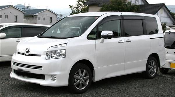 Toyota Noah Van For Hire Kenya 3